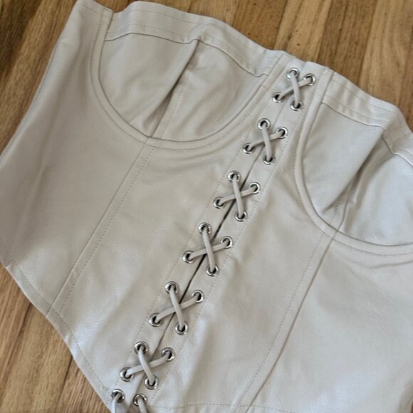 NWT Peppermayo Faux Leather Bustier Corset Top - Picture 4 of 4